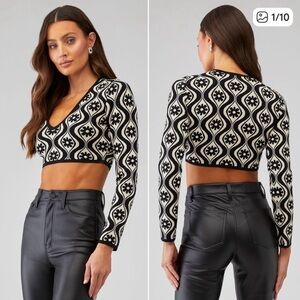 NWT Finders Keepers Quinn Long Sleeve Crop Knit, Black &Cream, Patterned, M
